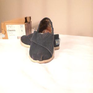 Toms Navy Canvas Shoes Kids Size Tiny 6